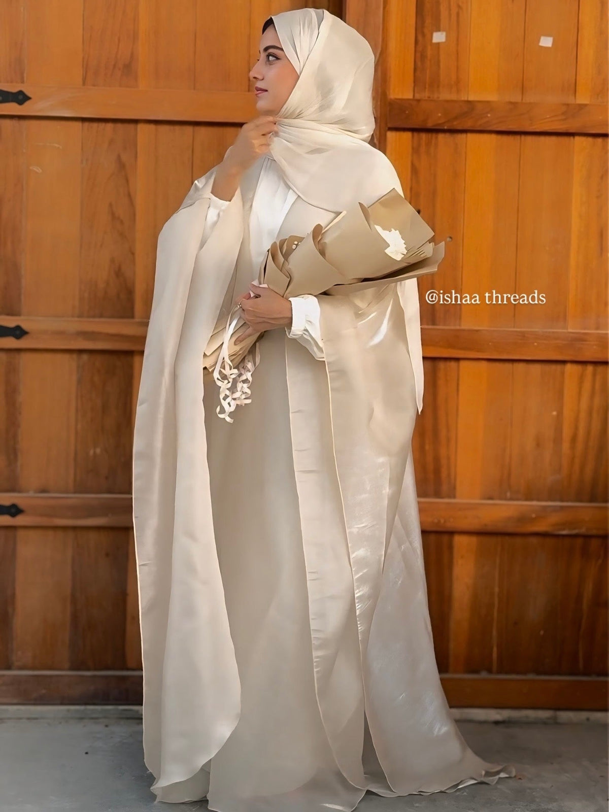 The Ultimate Guide to Abaya Dresses: Styles, Fabrics, Trends and How to Choose the Perfect Abaya