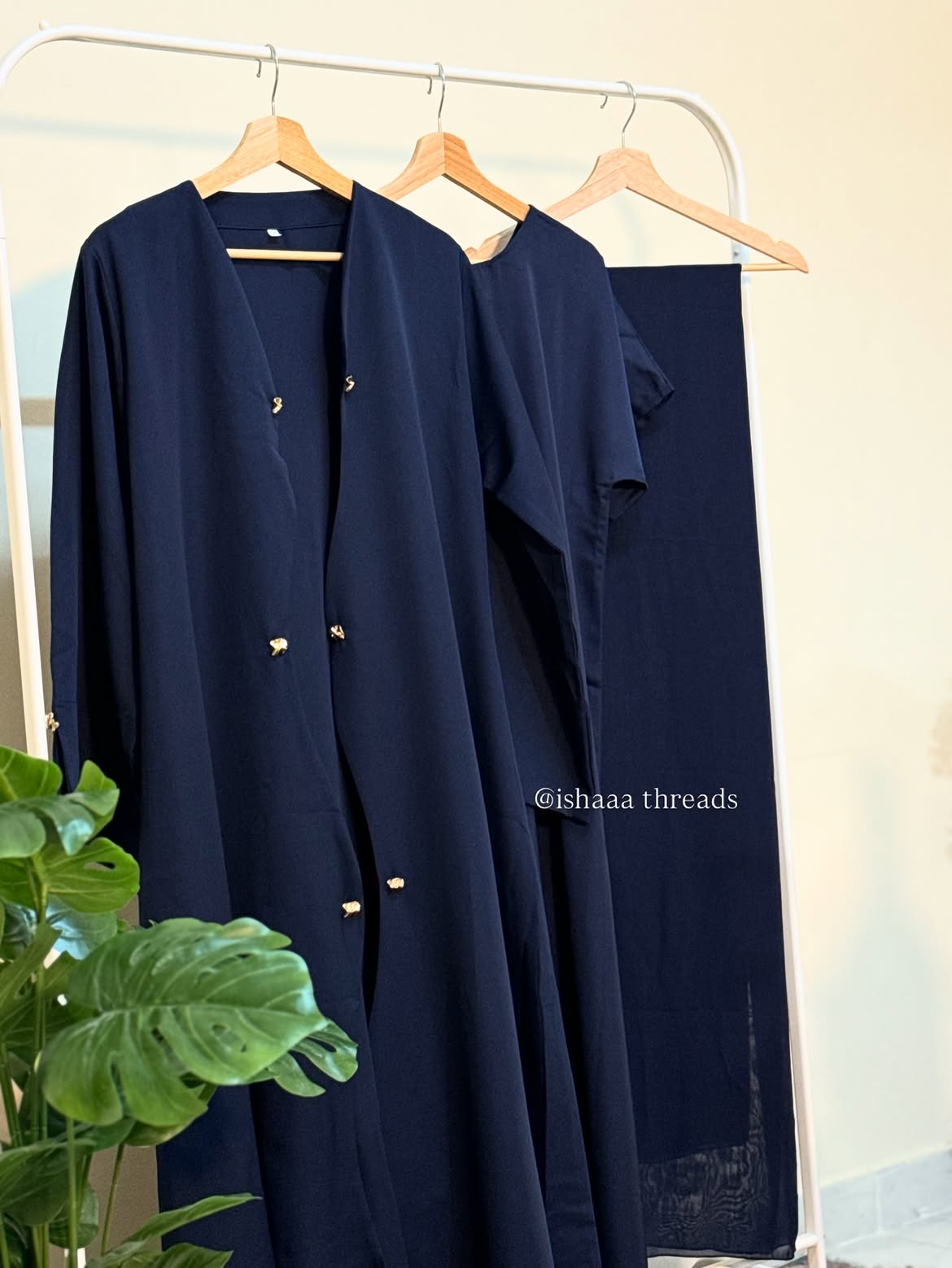 Barbie shrug abaya